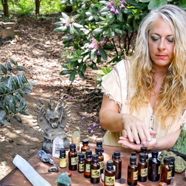 #67 Aromatherapy & Energy Medicine - Adora Winquist