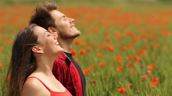 Incredible Guided 8-Minute Breathwork To Kickstart Your Day