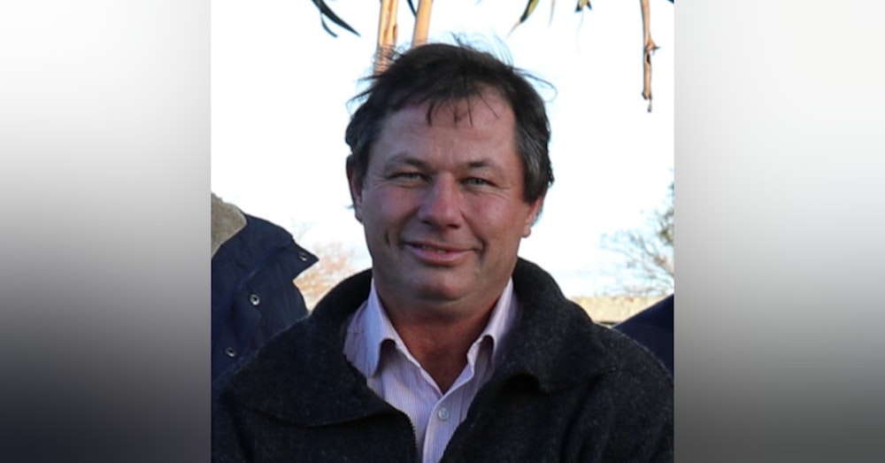 Tasmanian Hemp Association President Tim Schmidt educates on building Food, Fiber, Fodder & Extract new business models.