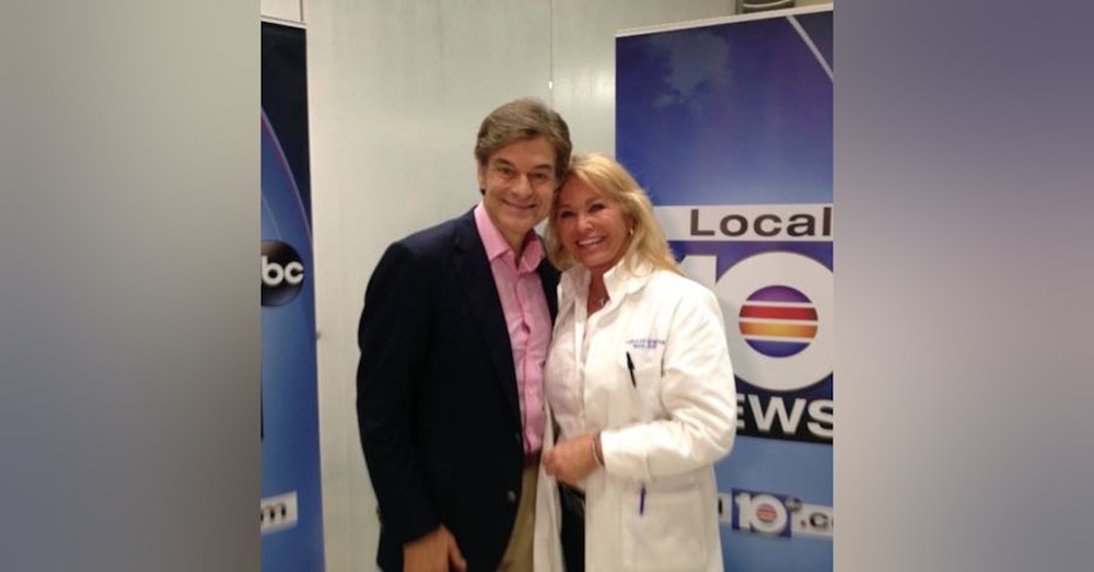 Carolyn Zaumeyer With Dr Oz and Suzanne Somers