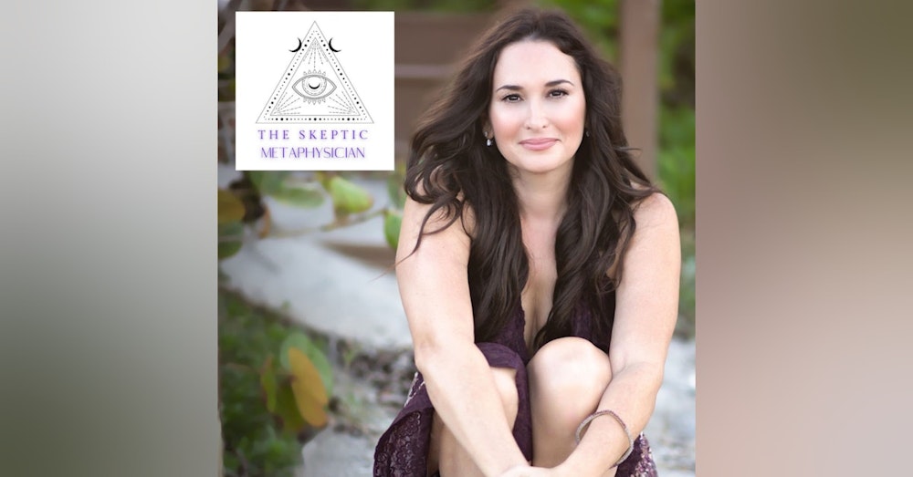 Clairvoyance & What It Means To Be A Conscious Channel with Hollywood Healer Laura Saltman