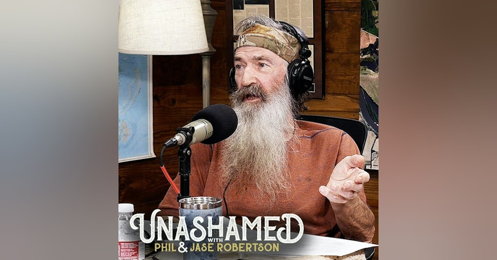 Ep 690 | Phil Thinks Alexa Is an Atheist & What’s It Like Being Married to a Robertson?