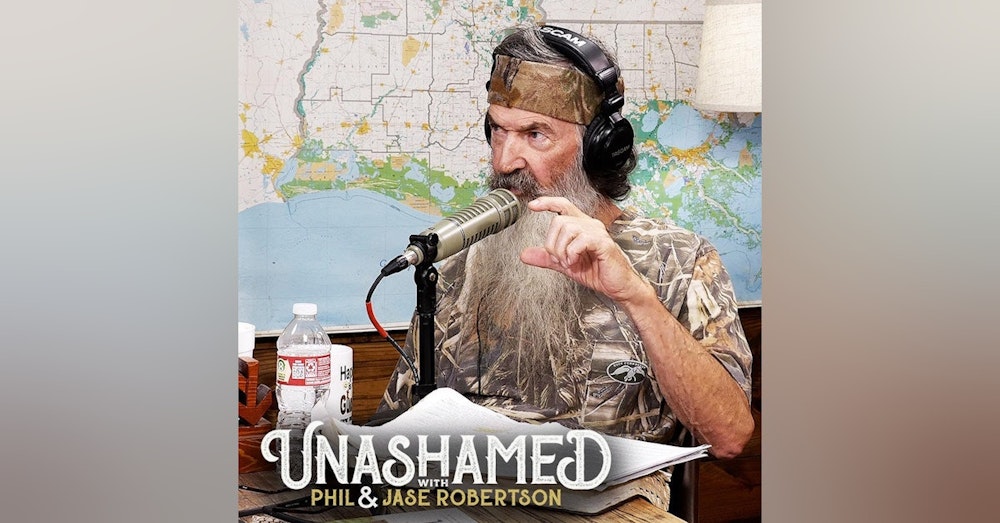 Ep 579 | Phil Cracks Up While Making Fun of Jase’s Word of the Day
