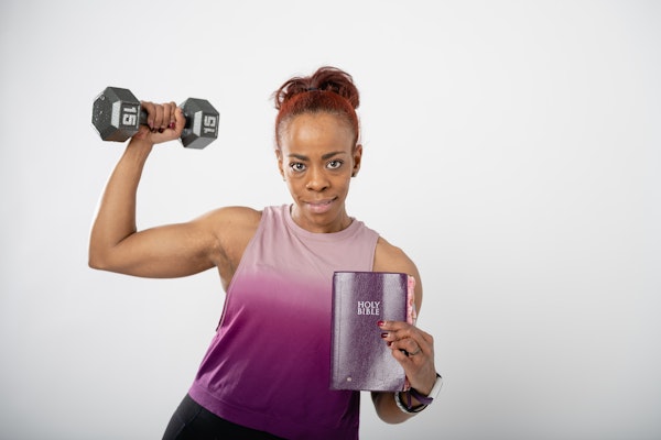 Drop the Guilt and the Timeline! How This Mom Finally Reached Her Health Goals - Part 4 of Energy Series [Guest: De Bolton of Faith Fueled Mom]