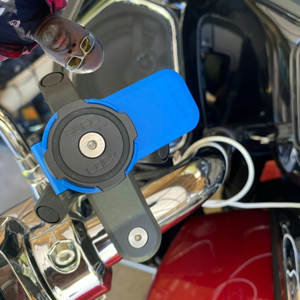 Product Review - Indian Motorcycle Radio - Quadlock