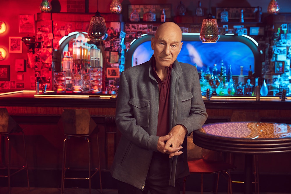 Have a Night Cap At 10 Forward With the Picard Season 2 Crew