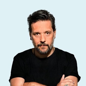 George StroumboulopoulosProfile Photo