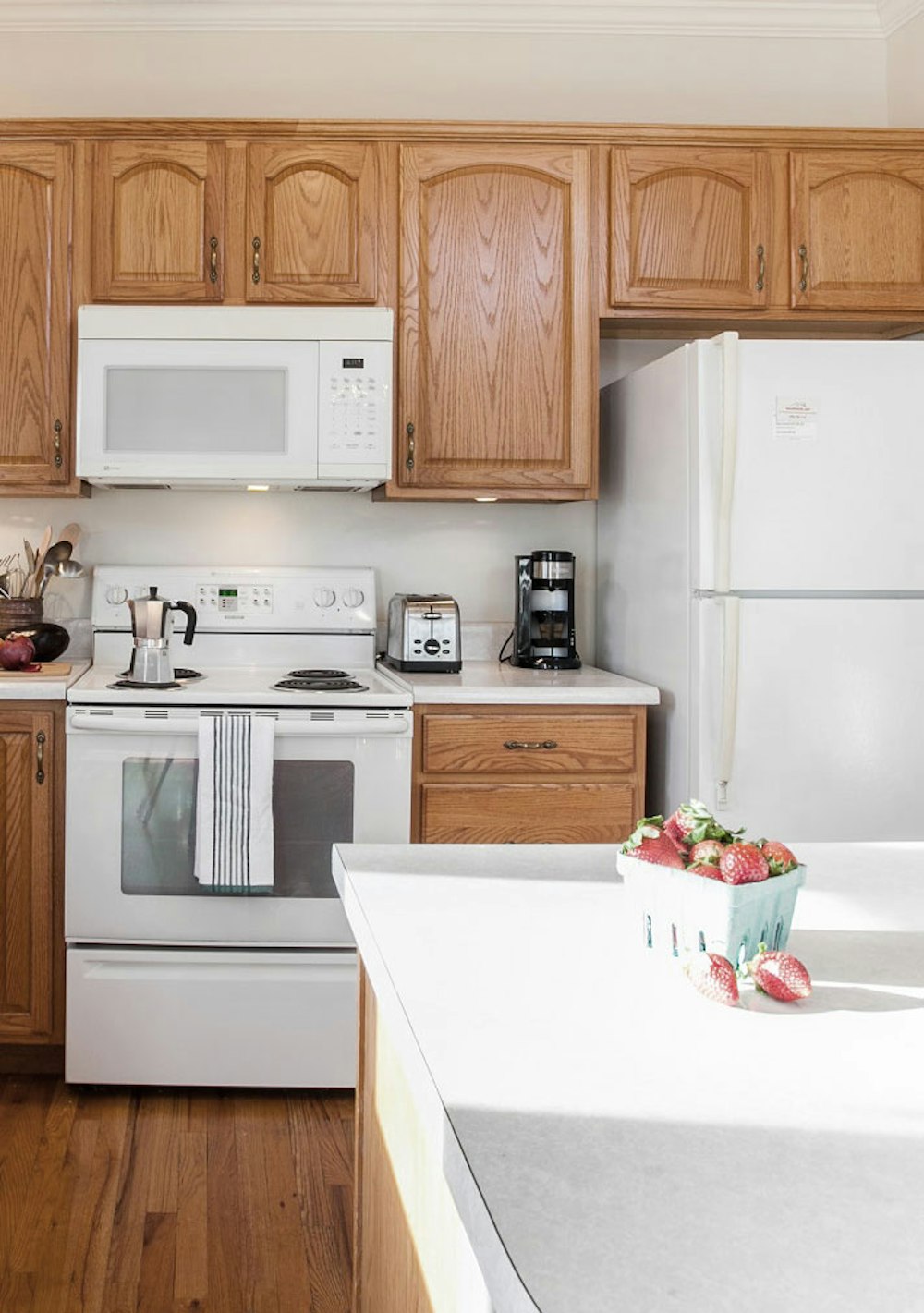 How to Update and Outdated Kitchen