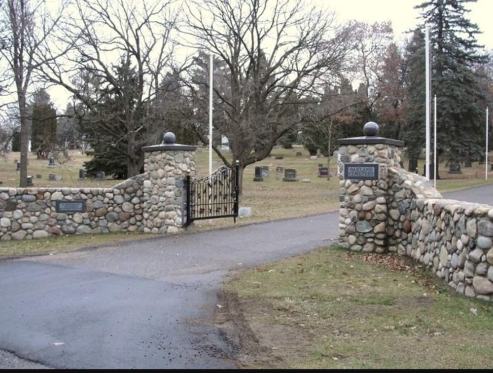 Episode 90 - Oakland Cemetery in Little Falls, Minnesota