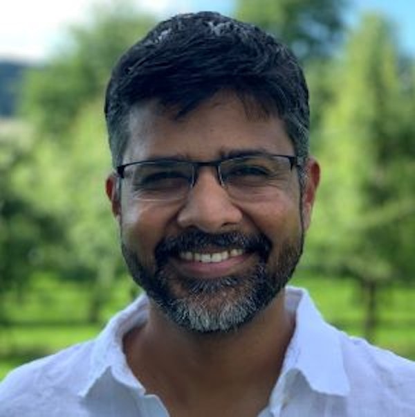 PowerApps Governance and the art of Story Telling with Sameer Bhangar
