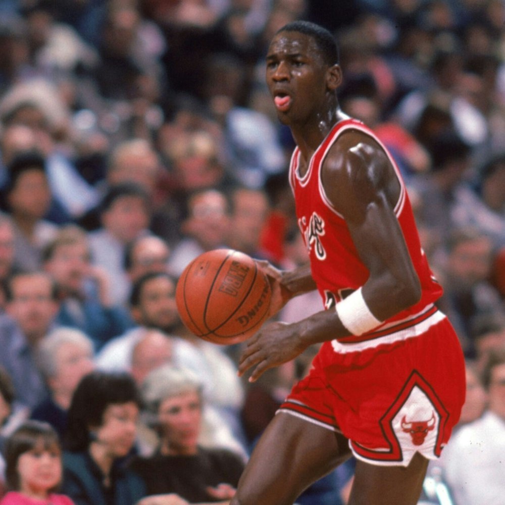 Michael Jordan's rookie NBA season - Bulls at Trail Blazers (Nov 24), Clippers (Nov 30) - 1984 - NB85-13