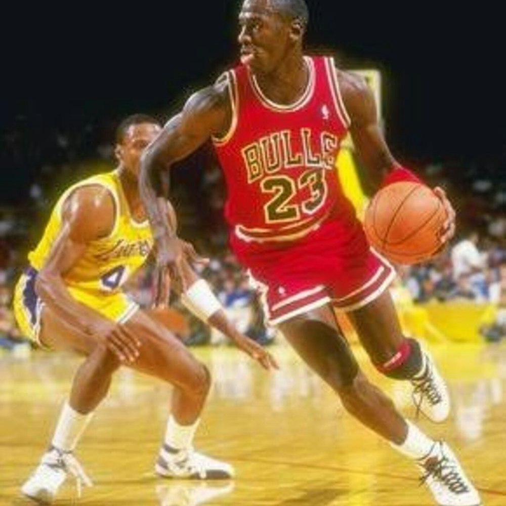 Michael Jordan's third NBA season - November 16 through 30, 1986 - NB87-3