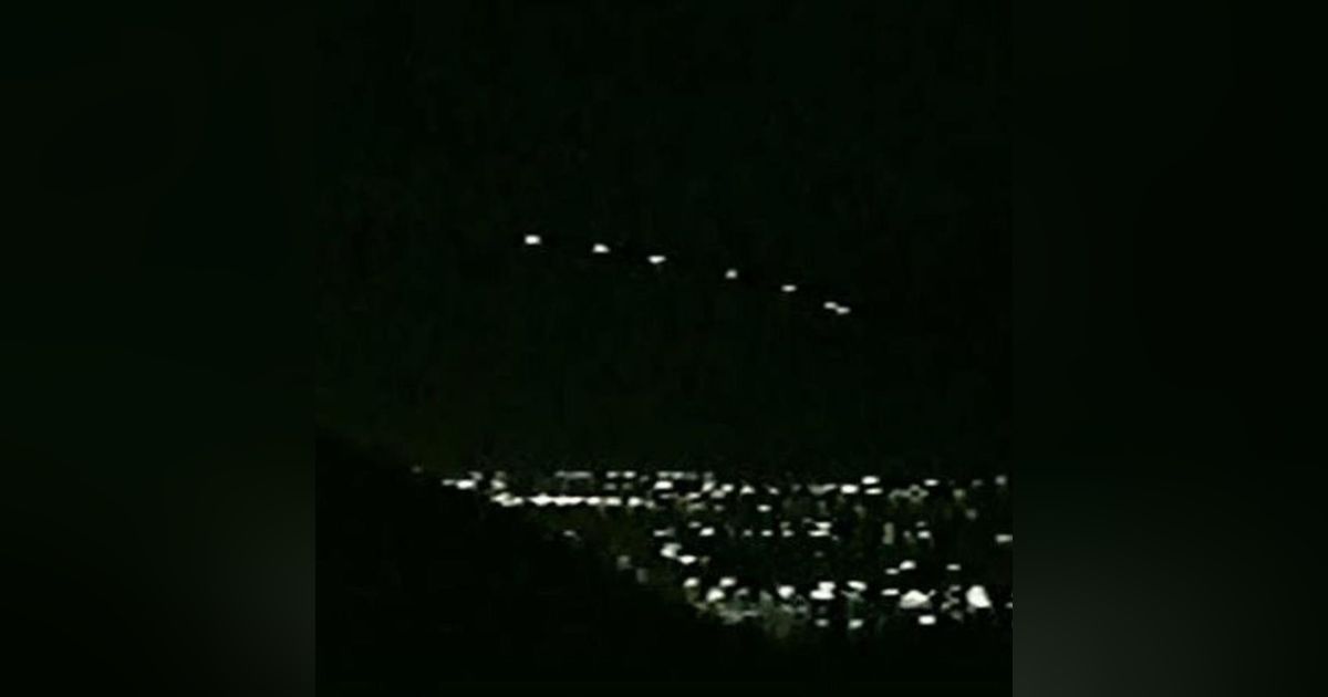 S9: A Recounting of The Phoneix Lights