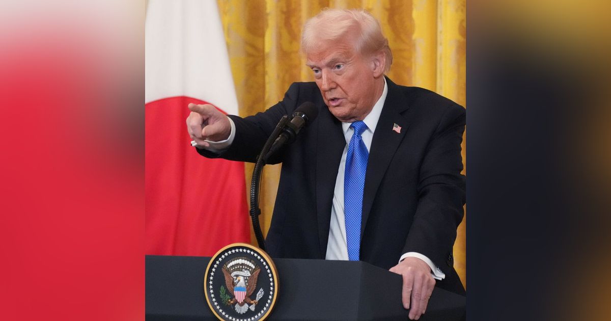 Tertulia de Herrero: Trump arremete contra España y vuelve a amenazar con cortar los lazos comerciales