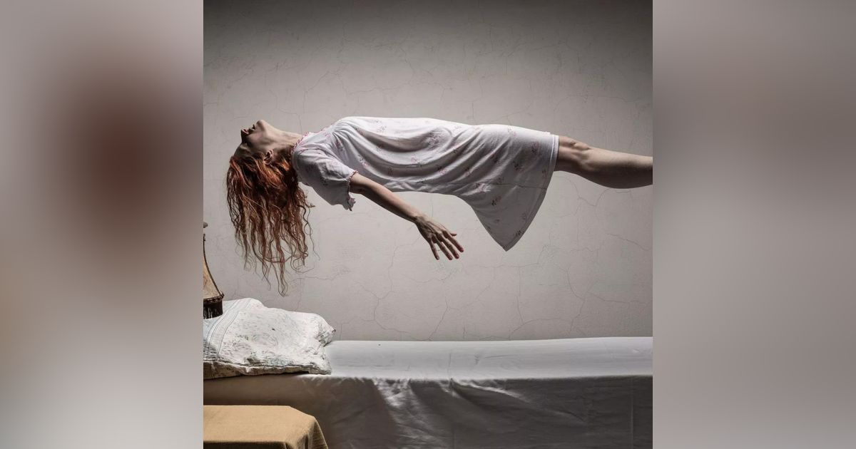 S9: Possessed People That Walked Up Walls