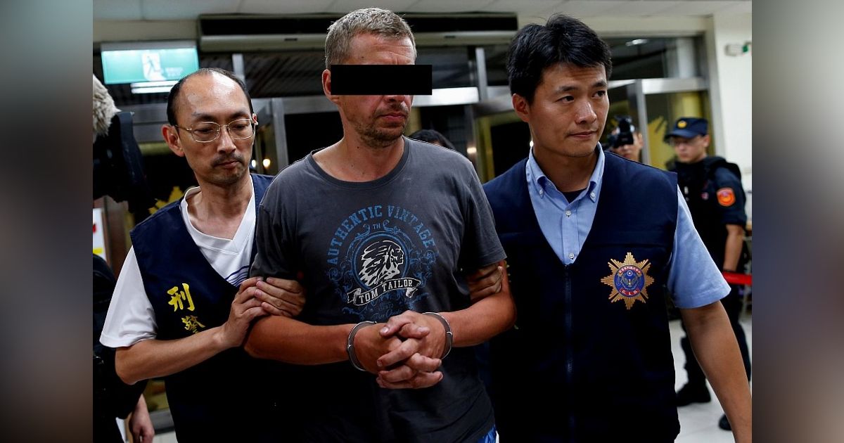 S3-E18 - Getting Arrested in Taiwan - With Lawyer Ross D. Feingold S3-E18 - Getting Arrested in Taiwan - With Lawyer Ross D. Feingold