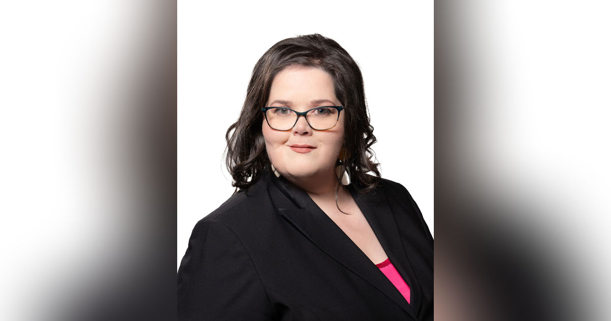 Crisis Calls: Navigating Remote Emergency Operations Centres (EOC) | Former police PIO Leila Daoud joins host Tim Conrad to discuss the 2023 Squamish Lillooet wildfires with host Tim Conrad