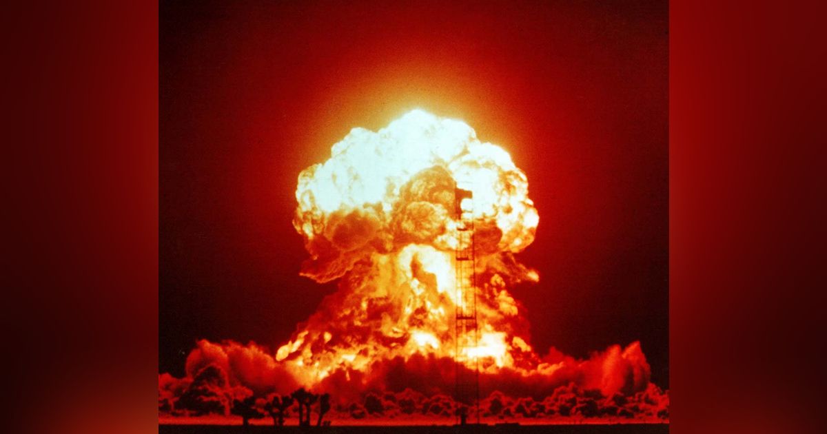 S2-E1 - The CIA vs. Made in Taiwan Nukes