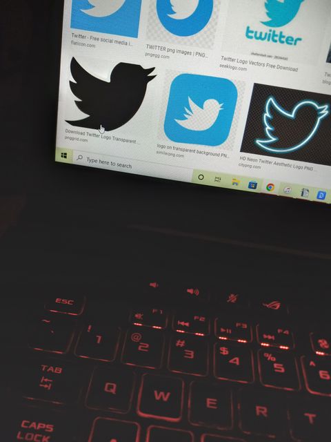 The Gossipy Friend, how Twitter has destroyed our bond with one button; why friendship is so important and can save our society, especially right at this moment in time.