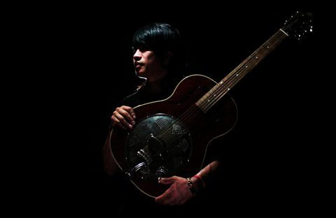 Live form the Songbirds Studio Chip McGuire