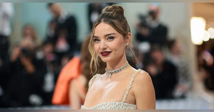 image for From Supermodel to Founder: The Entrepreneurial Lessons Behind Miranda Kerr’s Success